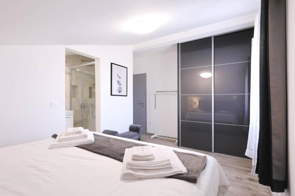 Apartman Chiara Galovac  Exterior foto
